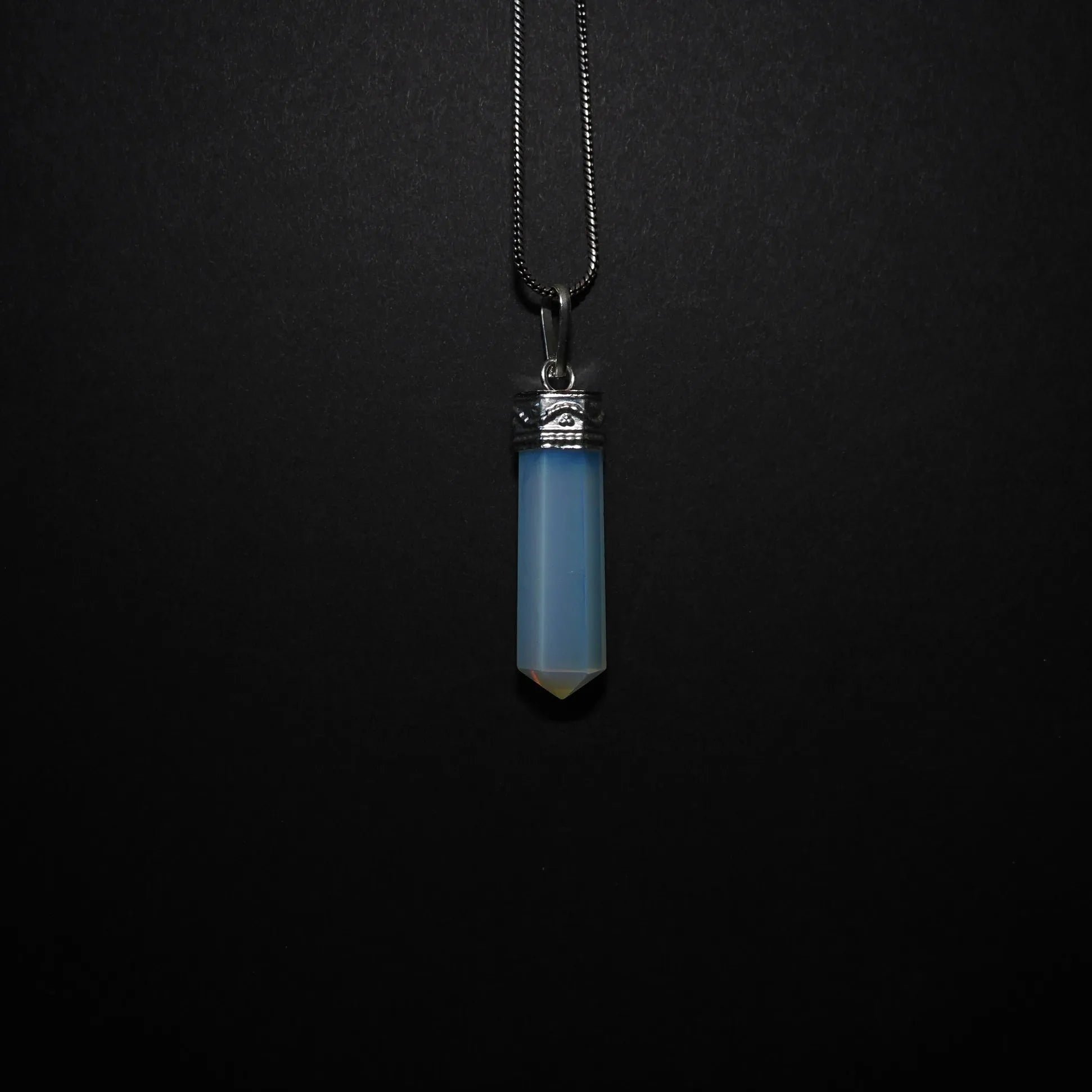 Stenhänge med Opalit