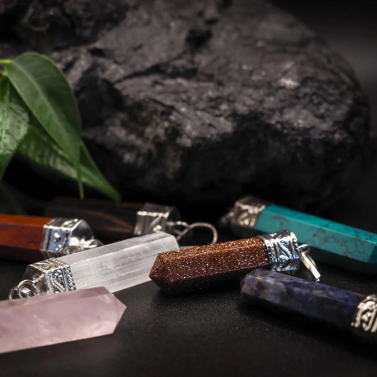 Stenhänge, Röd guldsten