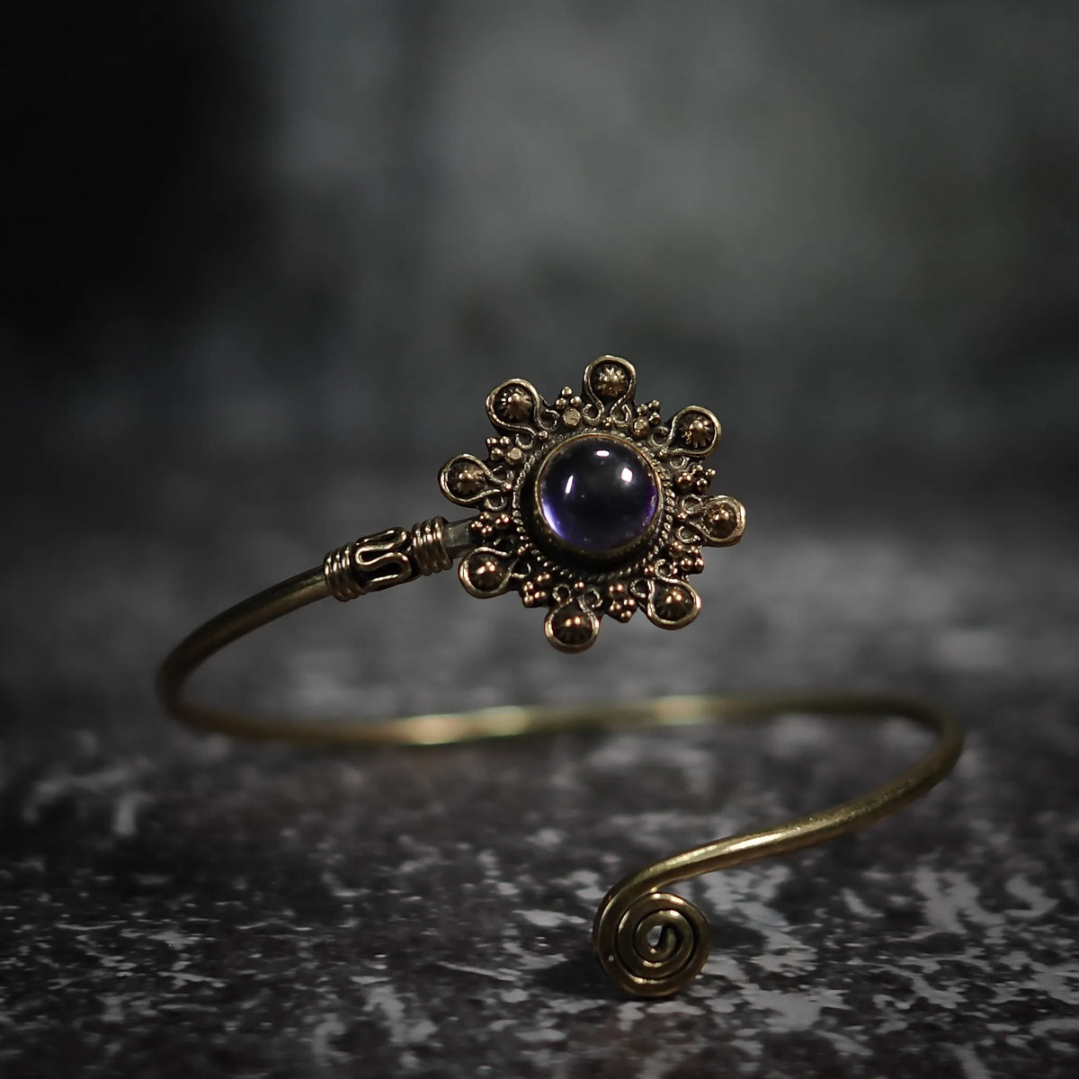 Armband Sol, med halvädelsten